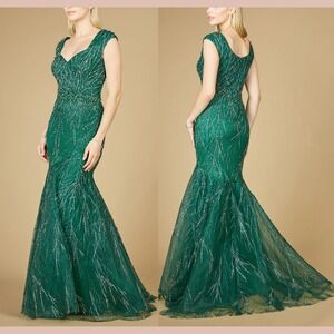 NWT Lara [ 6 ] 29233 Sweetheart CapSleeve Mermaid Beaded Gown Hunter Green J2068